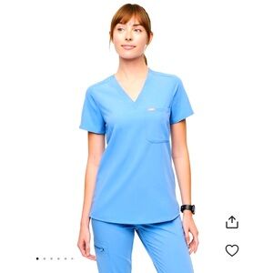 Figs Women’s Catarina One Pocket Scrub Top Color: Ceil Blue Size: XL